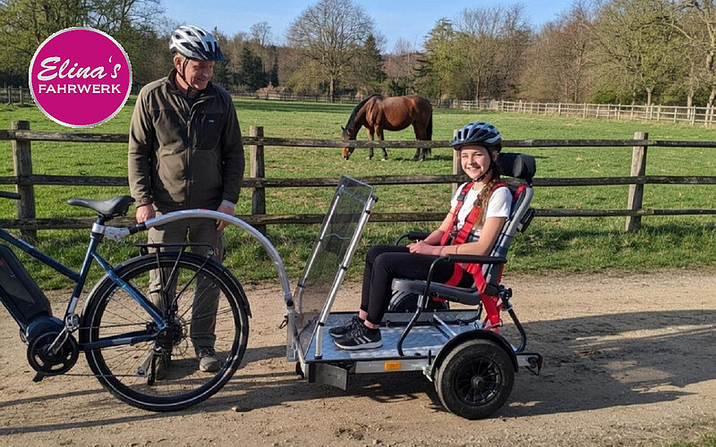fahrradanhaenger-fuer-behinderte-menschen-1922