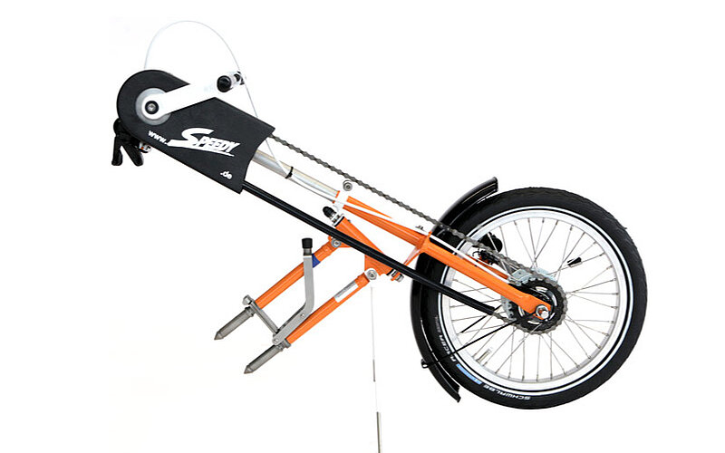 speedy-micro-Kinderhilfsmittel-Handbike-FiNiFuchs