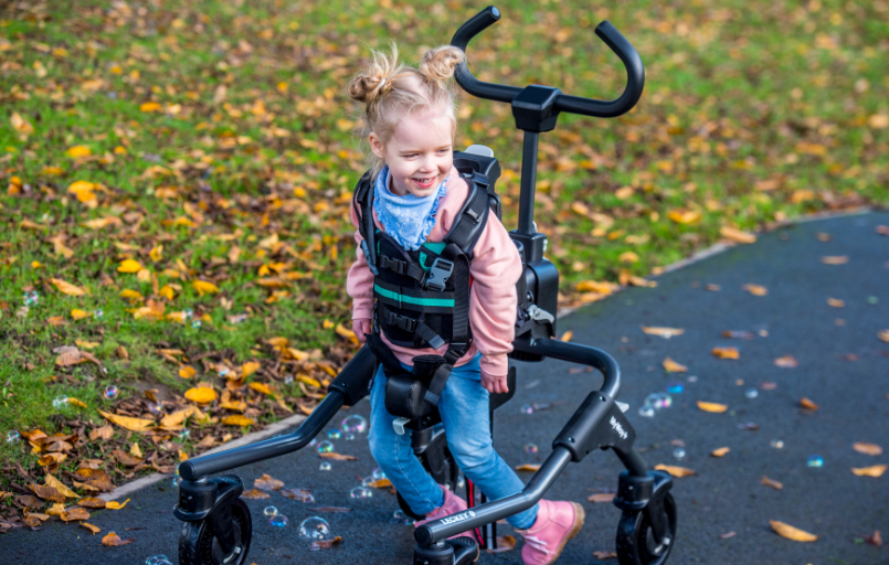 MyWAy Gehtrainer-Laufhilfe-FiNiFuchs